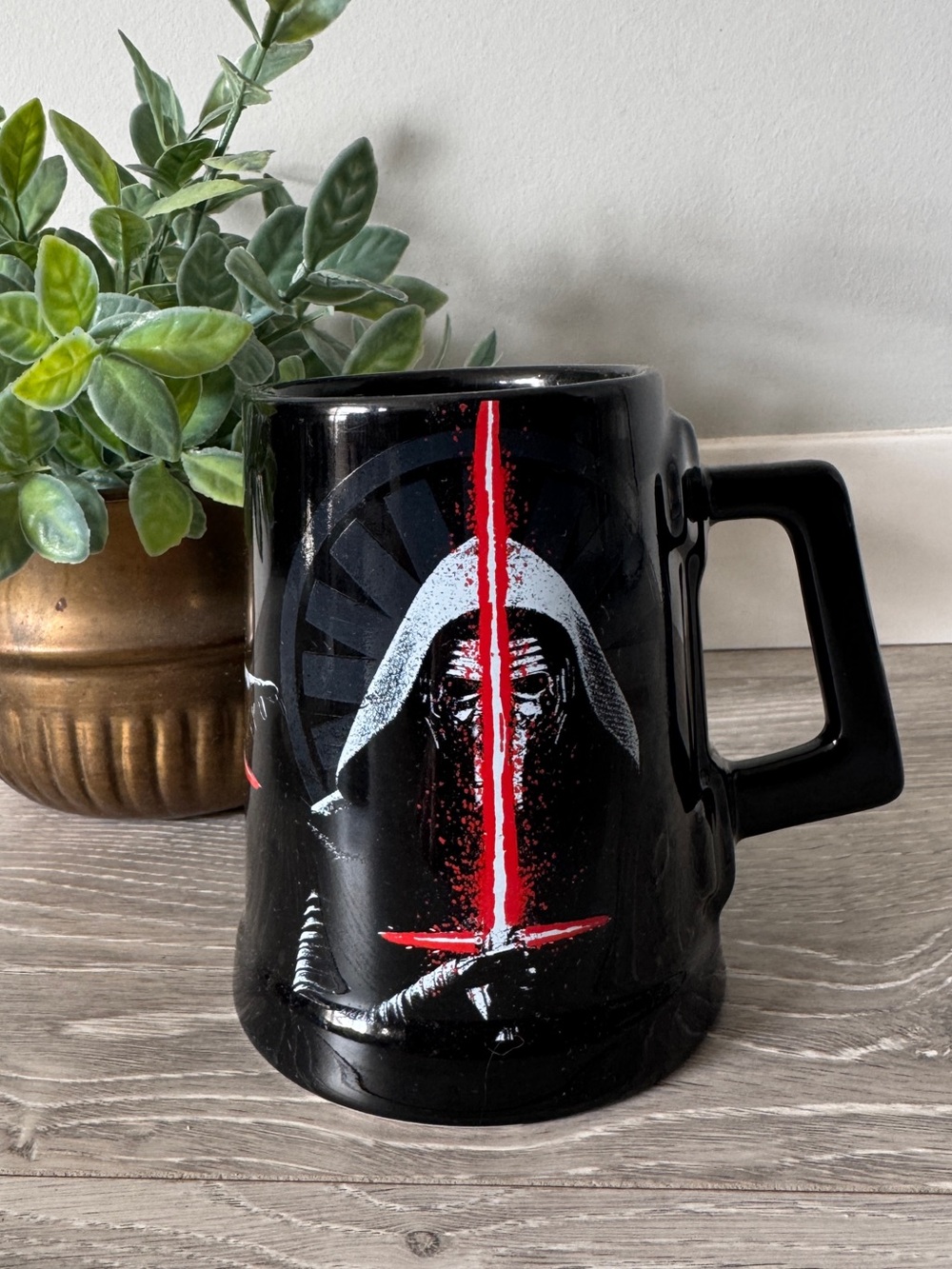 Disney Star Wars The Force Awakens Kylo Ren Large Black Mug HTF EUC